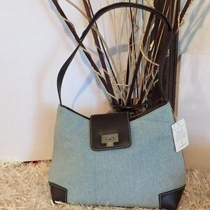 Liz Claiborne The inside Track Shoulder Bag